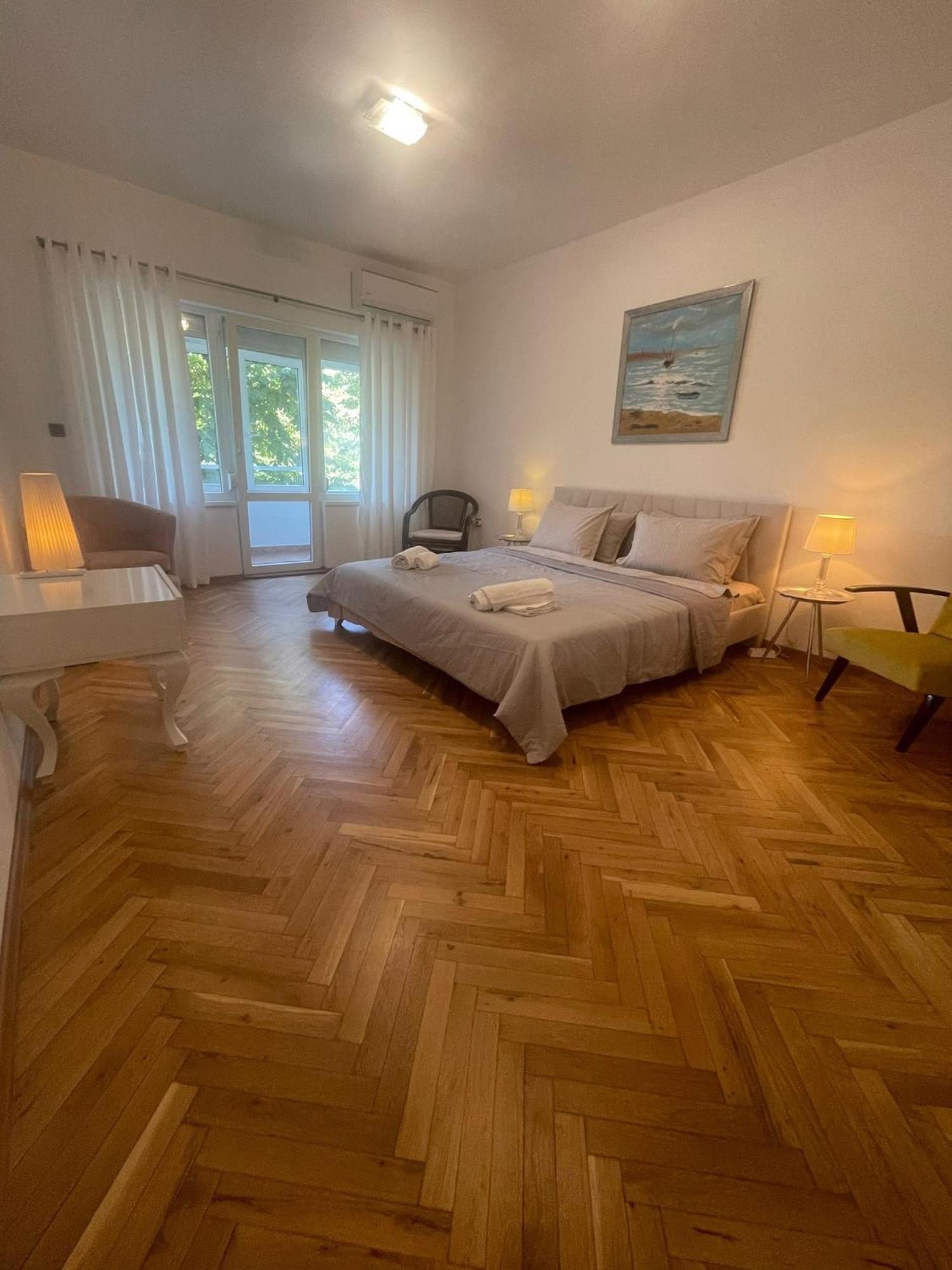 Varna City Park Apartament Екстер'єр фото